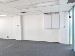 North Bridge Centre (D7), Office #623032851